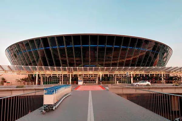 Parking aéroport Nice Côte d'Azur