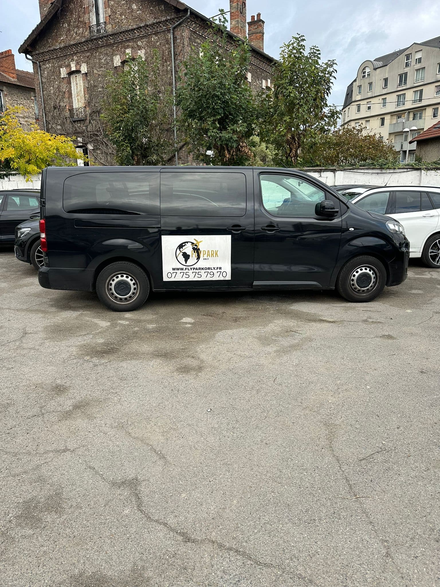 Parking FLYPARK - Photo 3